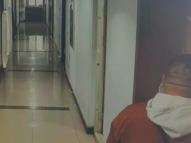 开云平台-男(nán)子偷12萬(wàn)电竞酒店配件被刑拘